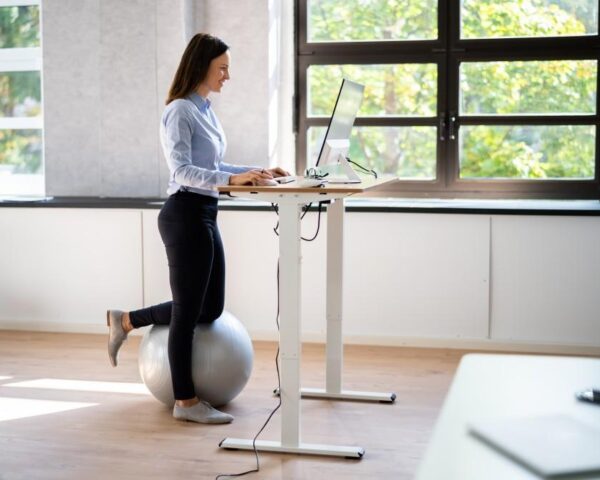 Strategies for Managing Lipedema While Working a Desk Job