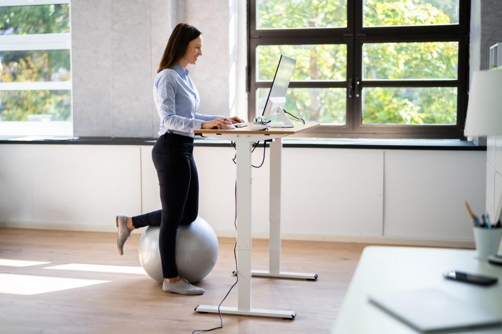 Strategies for Managing Lipedema While Working a Desk Job